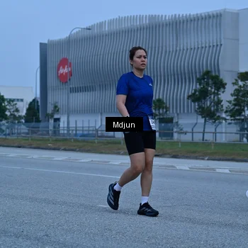 Runner Photo 7482004