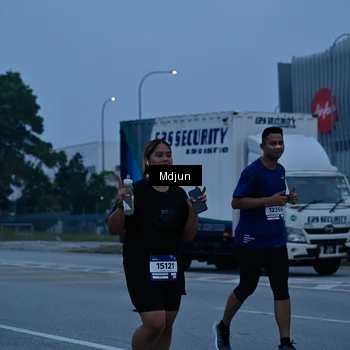 Runner Photo 7482008