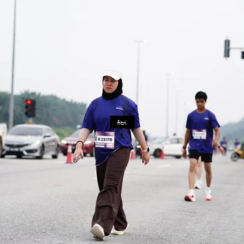 Runner Photo 7482022