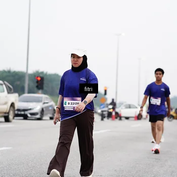 Runner Photo 7482024