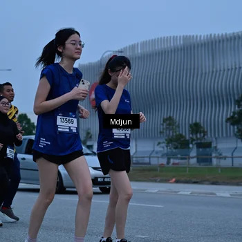 Runner Photo 7482035