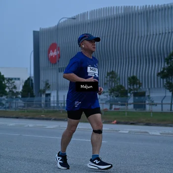 Runner Photo 7482052