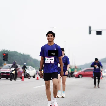 Runner Photo 7482055
