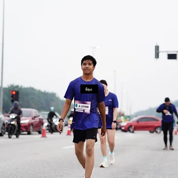 Runner Photo 7482058