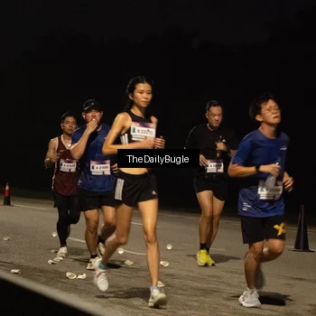 Runner Photo 7482067