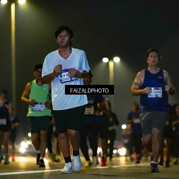 Runner Photo 7482071