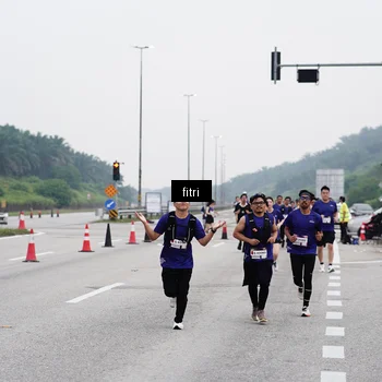 Runner Photo 7482118