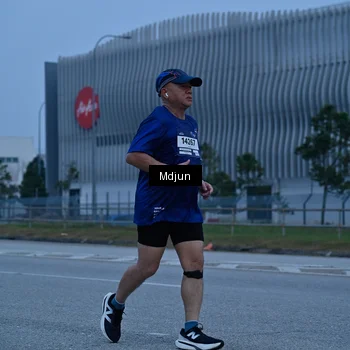 Runner Photo 7482123