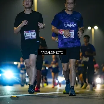 Runner Photo 7482124