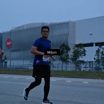 Runner Photo 7482128