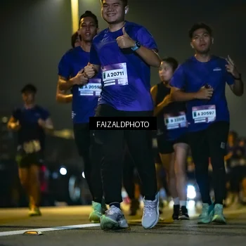 Runner Photo 7482179
