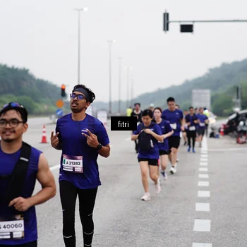 Runner Photo 7482241