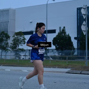 Runner Photo 7482247