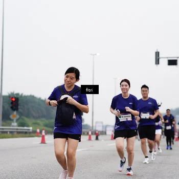 Runner Photo 7482284