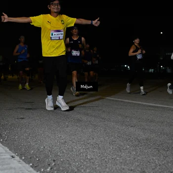 Runner Photo 7482289