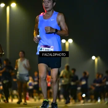 Runner Photo 7482297
