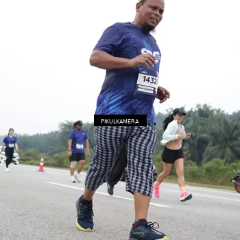 Runner Photo 7482316