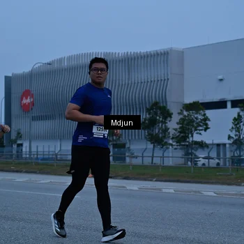 Runner Photo 7482317