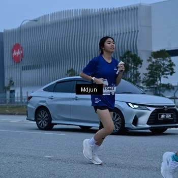 Runner Photo 7482348