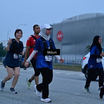Runner Photo 7482365