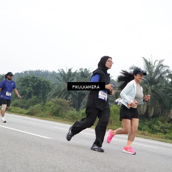 Runner Photo 7482367