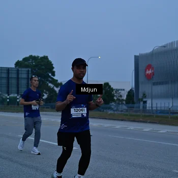 Runner Photo 7482383