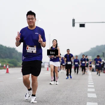 Runner Photo 7482390