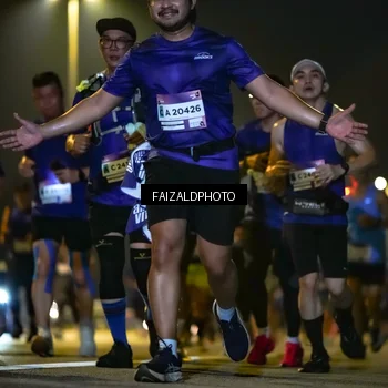 Runner Photo 7482405