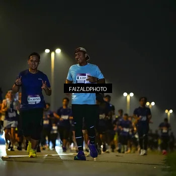 Runner Photo 7482442