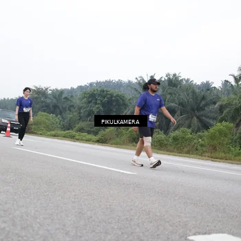 Runner Photo 7482505