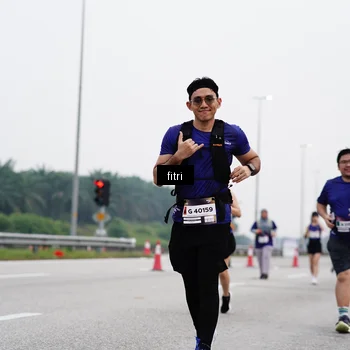 Runner Photo 7482524