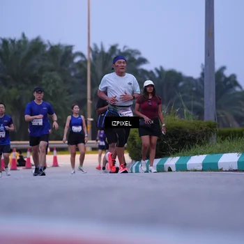 Runner Photo 7482526
