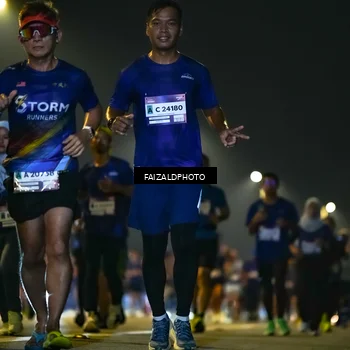 Runner Photo 7482560