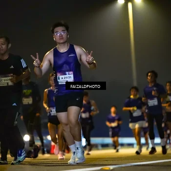 Runner Photo 7482600