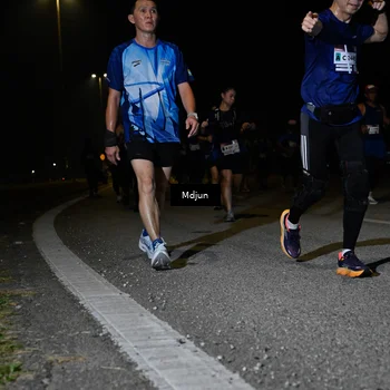 Runner Photo 7482611