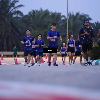 Runner Photo 7482637