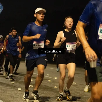 Runner Photo 7482648