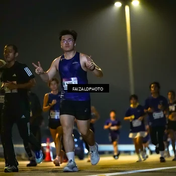 Runner Photo 7482660