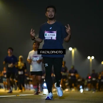 Runner Photo 7482681