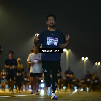 Runner Photo 7482705