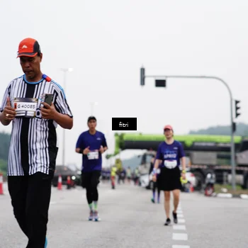 Runner Photo 7482715