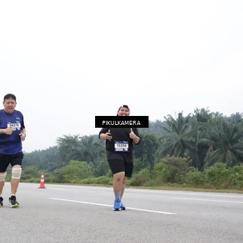 Runner Photo 7482717
