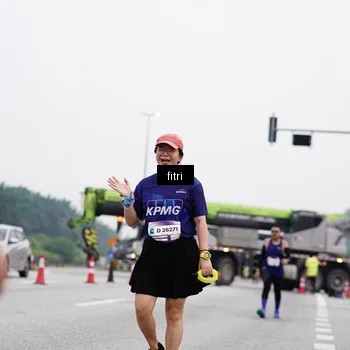 Runner Photo 7482733