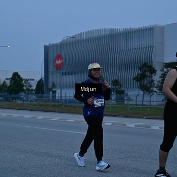 Runner Photo 7482792