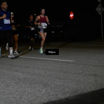 Runner Photo 7482800