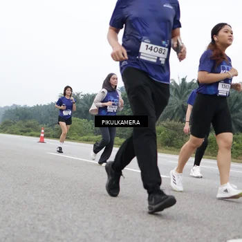 Runner Photo 7482801