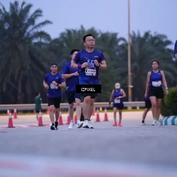Runner Photo 7482843
