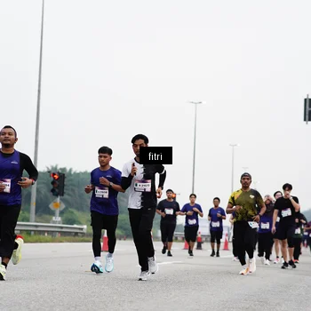 Runner Photo 7482852
