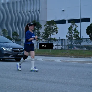 Runner Photo 7482892