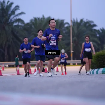 Runner Photo 7482910